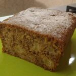 Plumcake banana, mela e cannella