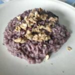 Risotto al radicchio, formaggio di malga e noci